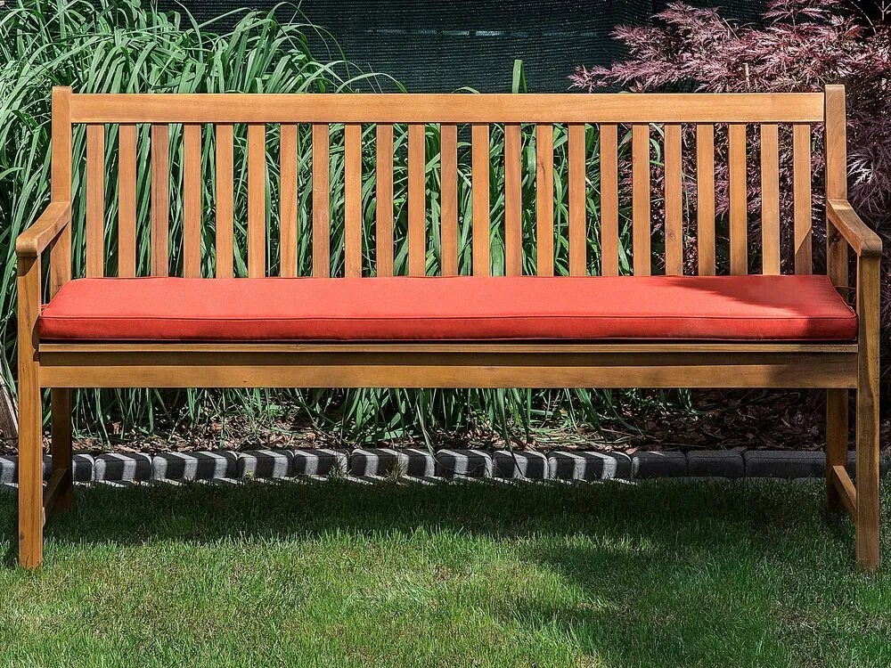 Záhradná lavica 160 cm VESTFOLD (drevo) (tmavočervený podsedák). Vlastná spoľahlivá doprava až k Vám domov. 1022842