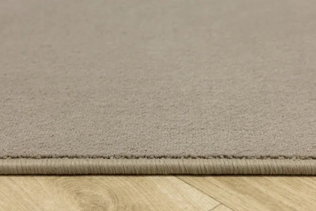 Metrážny koberec MAGIC 192 béžový