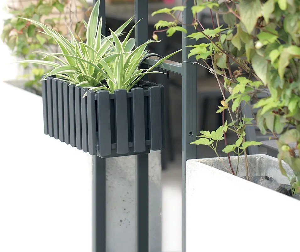 Závesný kvetináč BOARDEE FENCYCASE W sivý