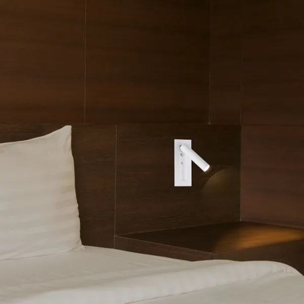 LED Nástenné bodové svietidlo LED/2W/230V 3000K biela