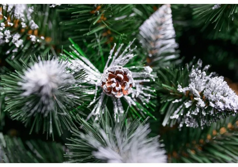 Vianočný stromček Verona 220 cm