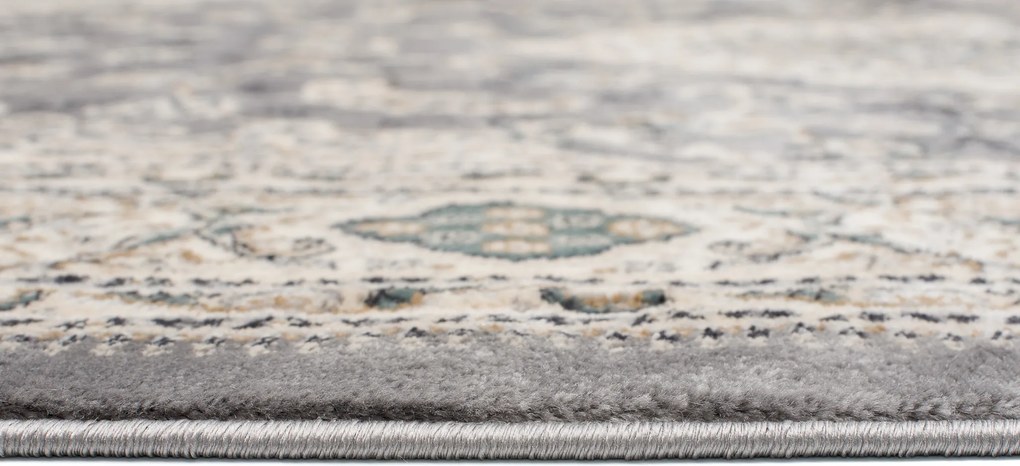 Koberec Dubai CHU 6956A – sivý obdĺžnikový koberec z polypropylénu Rozmer: 80x150 cm