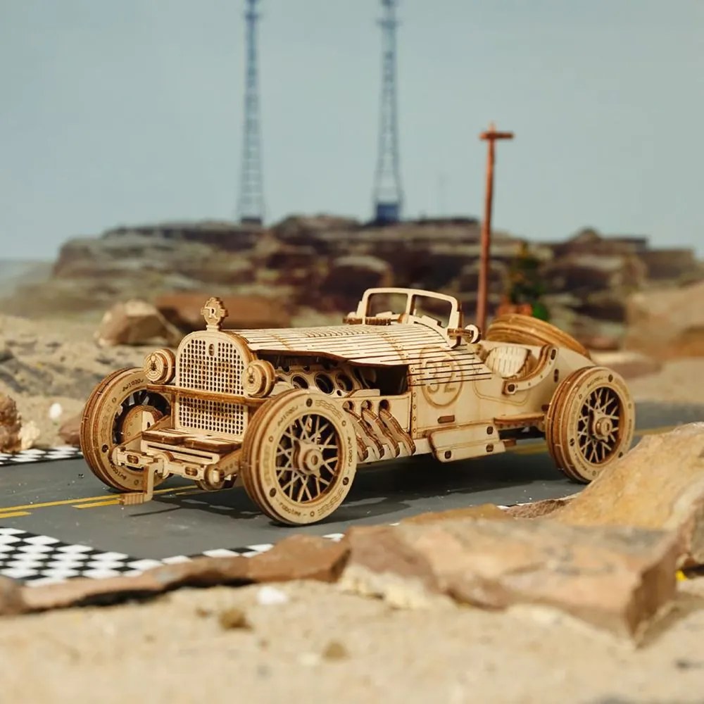 Robotime 3D drevené puzzle Závodní veterán Grand Prix car 1:16 220 ks