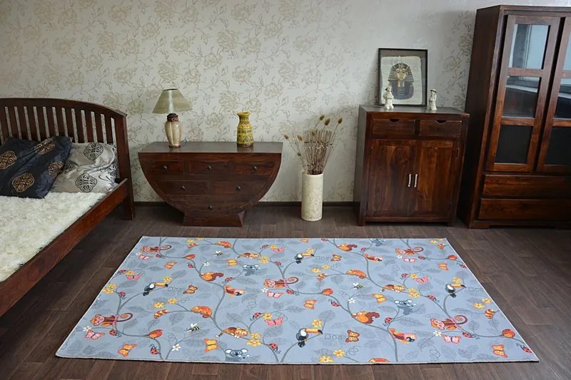 Detský koberec VESELÁ ZVIERATKÁ - sivý