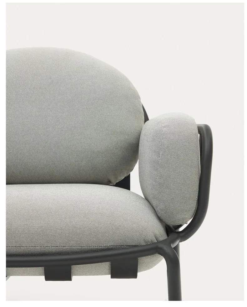 Sivé kovové záhradné kreslo Joncols – Kave Home