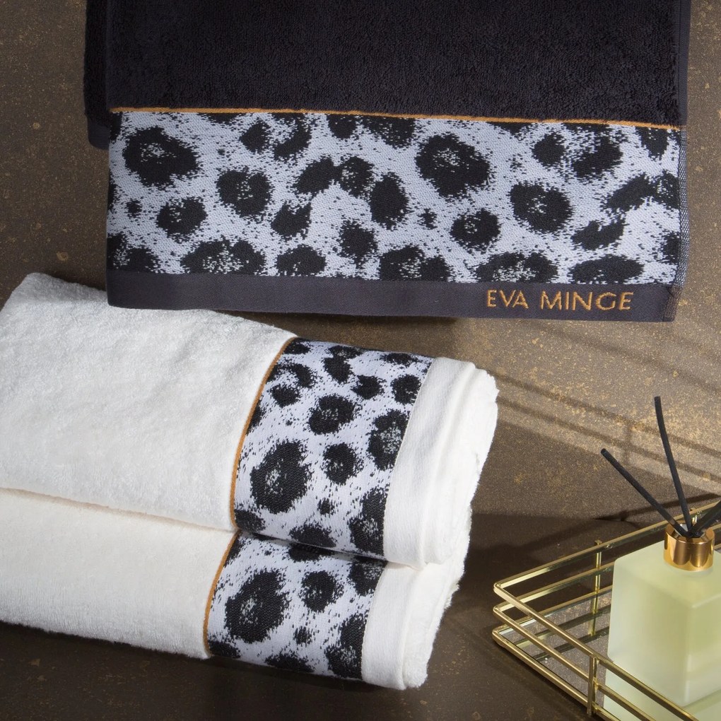 BAVLNENÝ UTERÁK EVA MINGE22 30X50 CM ČIERNA