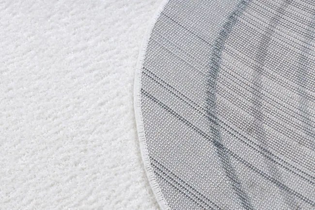 Koberec FUSION Shape 5707 biely / tmavozelený