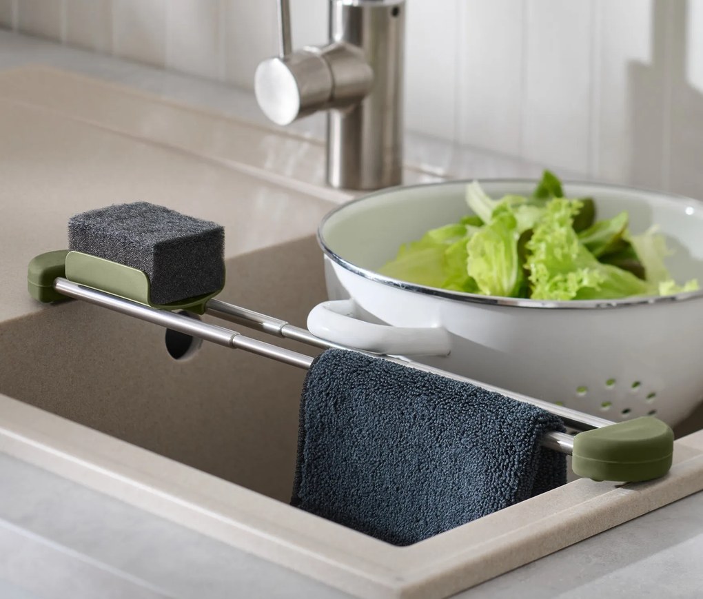 Výsuvný organizér na drez