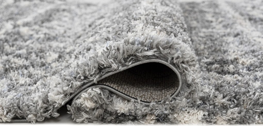 TA Koberec FA60A TMAVOSIVÁ AZTÉCKA EJF