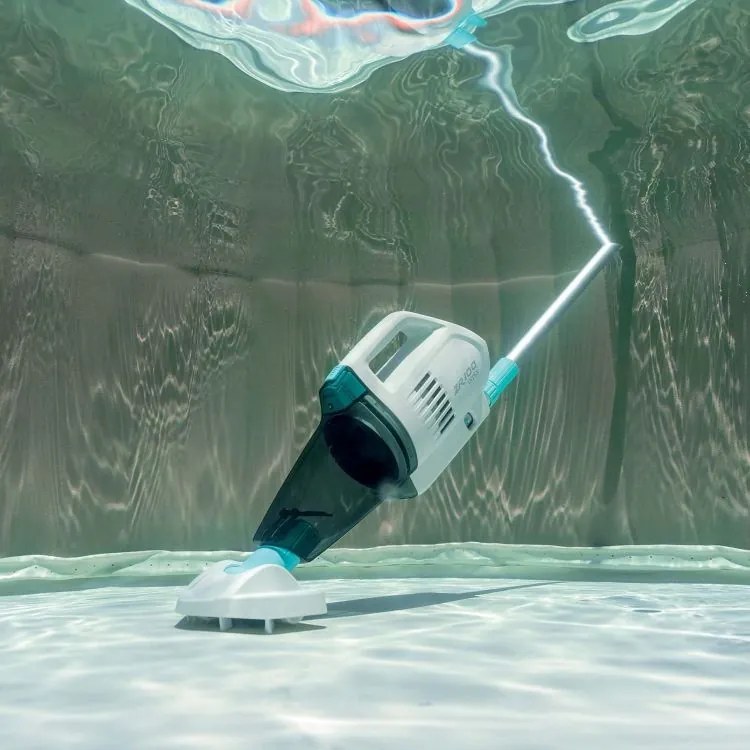 Bezdrôtový bazénový vysávač Intex 28626