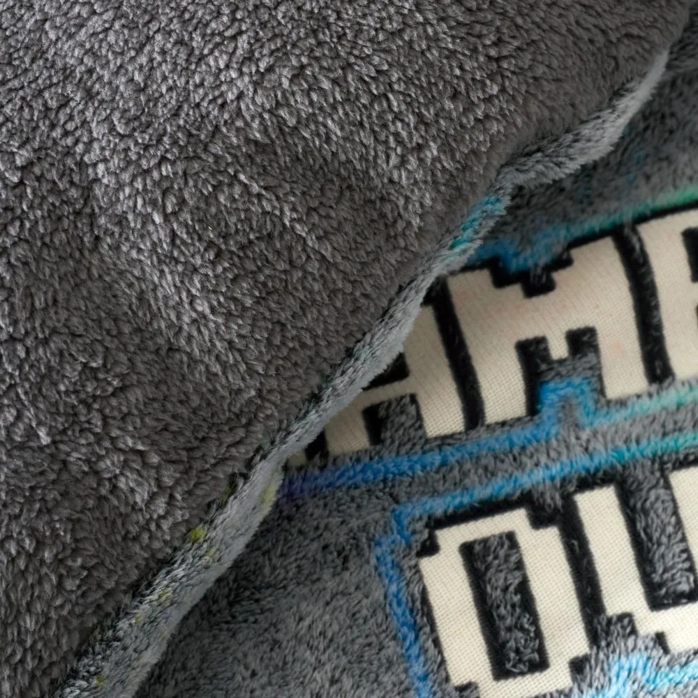 Detské obliečky so svietiacim efektom na dvojlôžko z mikroplyšu 200x200 cm Game Over – Catherine Lansfield