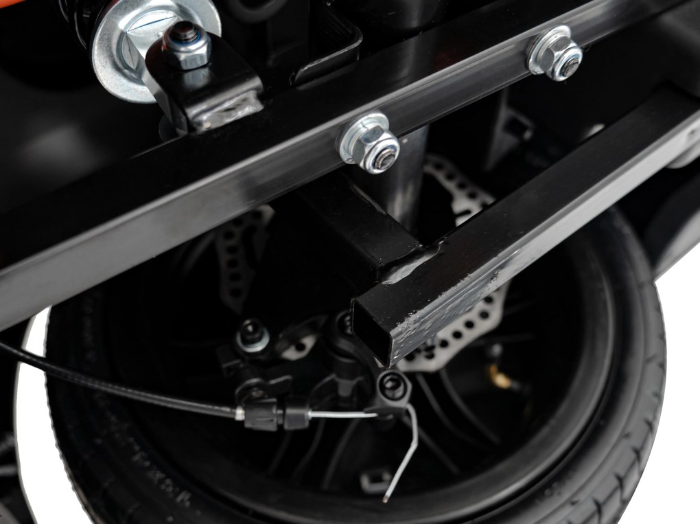 Ramiz Lamborghini Aventador SV batéria pre 2 deti Sivá + Bezkartáčový motor + Nafukovacie kolesá + LED audio