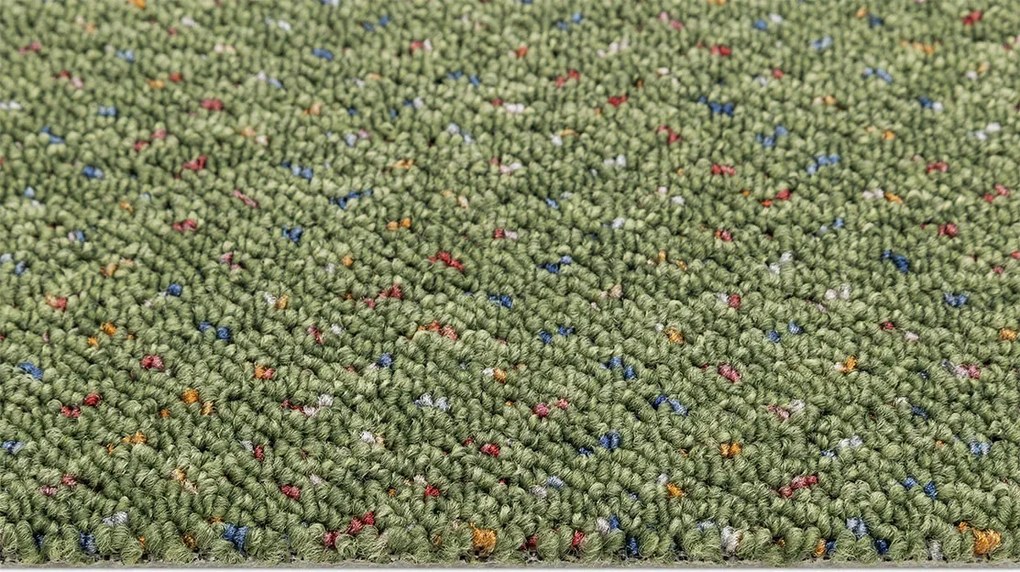 Betap, Metrážny koberec Virtuose 42, na mieru, šíře 4m, zelená, filc, chodba / predsieň