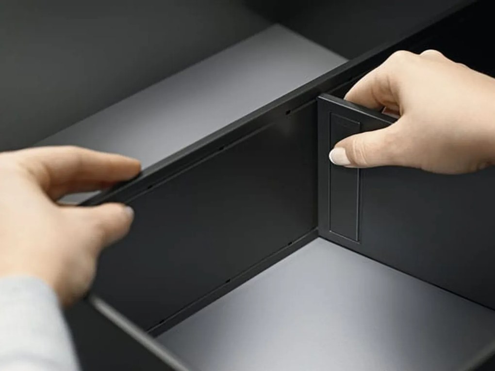 Blum Príborník ZC7S450BS3 Ambia-line 300 x 450 mm sivý
