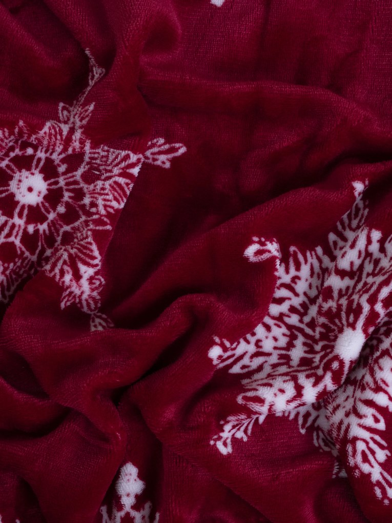 Obliečka na vankúš mikroplyš Exclusive 50 x 70 cm – Snehové vločky červené