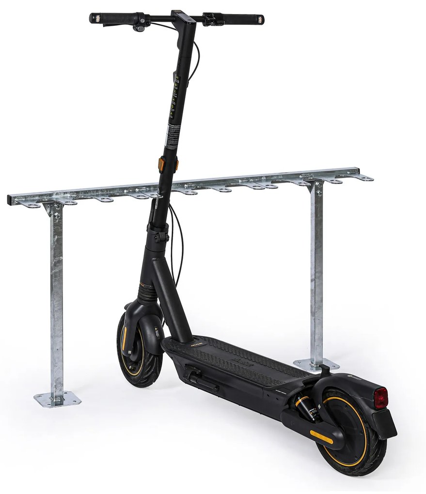 Vonkajší stojan na koloběžky, 9 miest