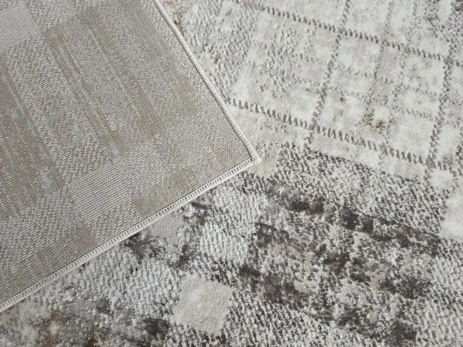 DC Koberec Oman 415 tmavá vizion zlatá Rozmer: 280×380 cm