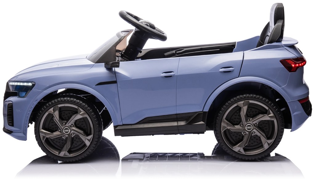 Elektrické autíčko Audi RS Q8 sivé