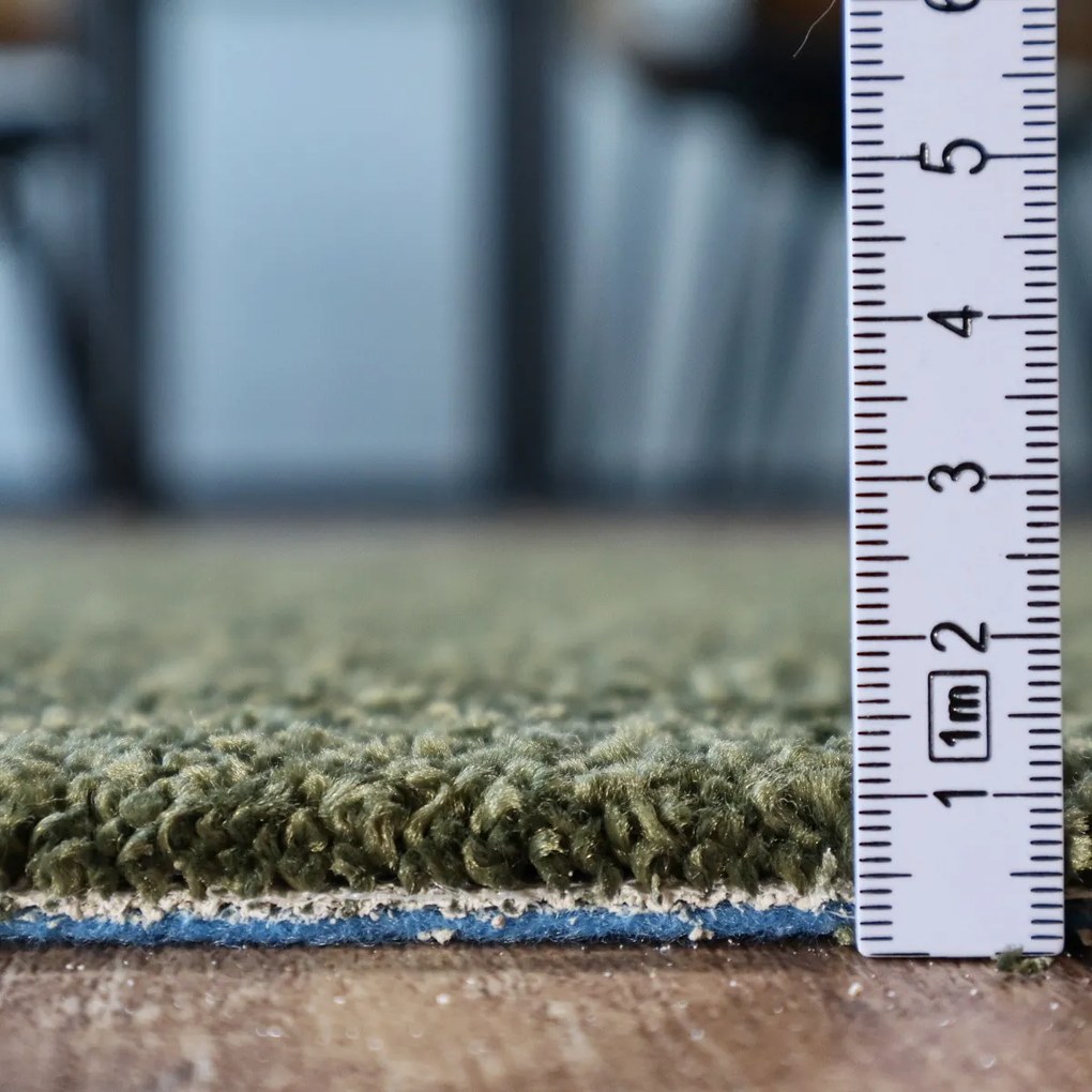 Metrážny koberec Feliz 026, na mieru, šíře 4m, zelená, filc, detská izba, ITC