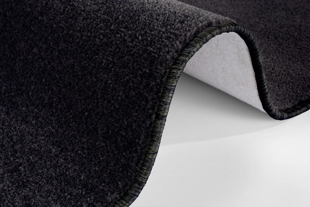 Hanse Home, Kusový koberec Nasty 102055 Schwarz, 160x240, čierna, chodba / predsieň