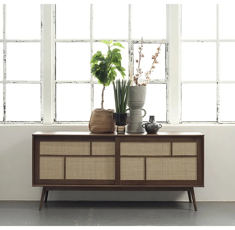 Tmavohnedá nízka komoda v dekore duba s posuvnými dverami 180x80 cm Barrali – Unique Furniture