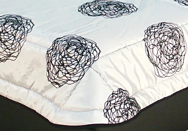 Posteľ Nice 180x200 cm, čierna ekokoža/šedá tkanina, s matracmi