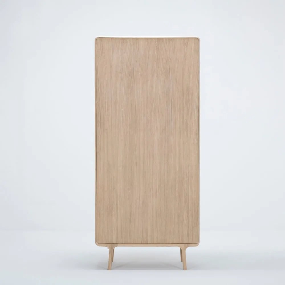 Šatníková skriňa z masívneho dubového dreva s 2 zásuvkami Gazzda Fawn