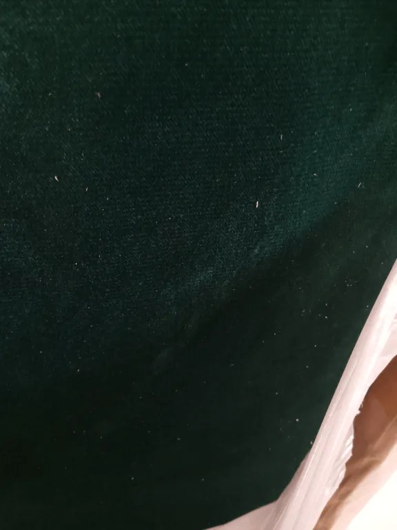 AKCIA Čalúnená posteľ boxspring GLORIEN VELVET 160x200 cm tmavozelená II. akosť