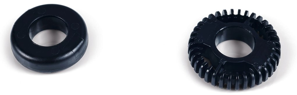 Indukčný napeňovač mlieka, krémovobiely