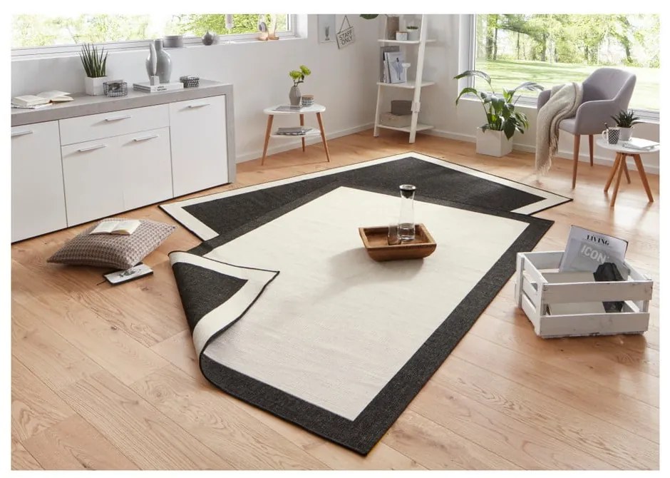 Čierno-krémový vonkajší koberec NORTHRUGS Panama, 80 x 150 cm