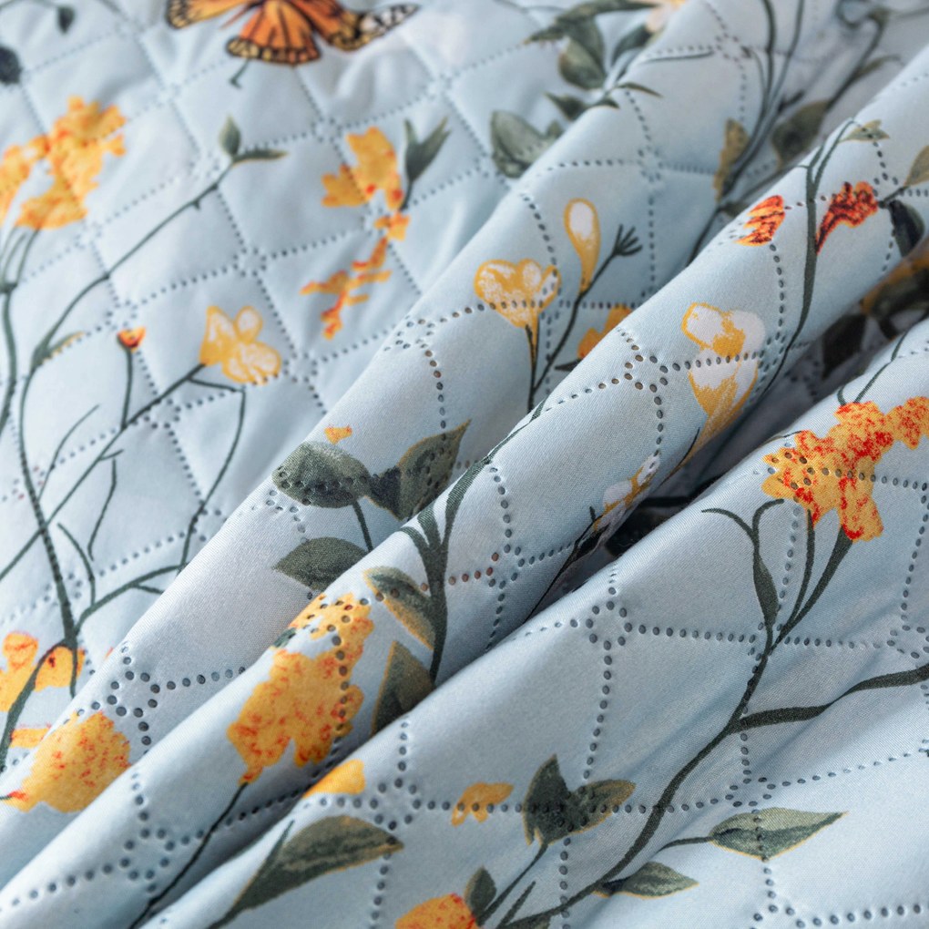 Prehoz na posteľ MONARCH WINGS, svetlomodrý Rozmer: 170 x 210 cm