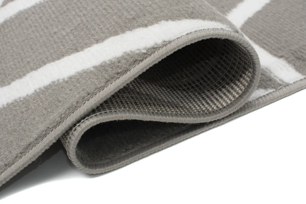 Moderný koberec C434A SVETLO GREY/WHITE BALI PP White Rozmer: 180x250