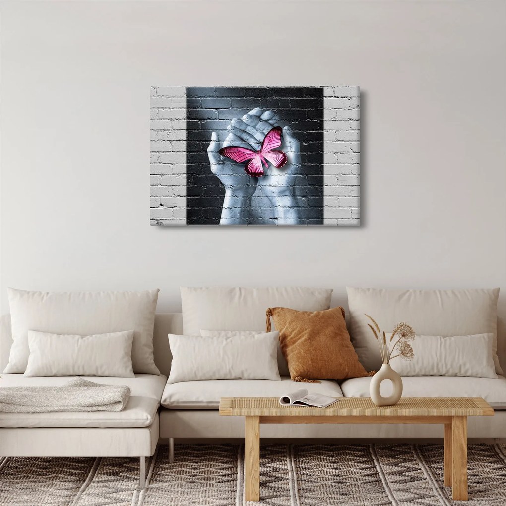 Obraz - Ružový motýľ v stene (90x60 cm)