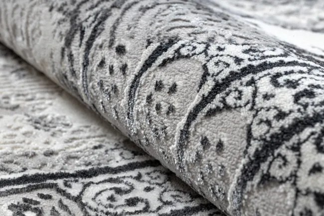 Koberec ALLURE 5715 svetlosivý / biely