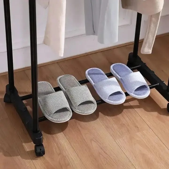 Univerzálny dvojitý vešiak s výškovým nastavením, ModernHome