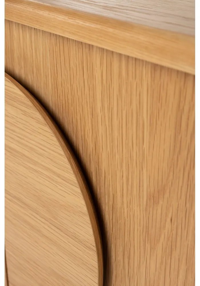 Nízka komoda v dekore duba v prírodnej farbe 120x58 cm Groove - Zuiver