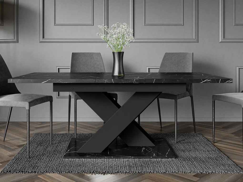 Jedálenský stôl Lezuma, Farby: čierny lesk