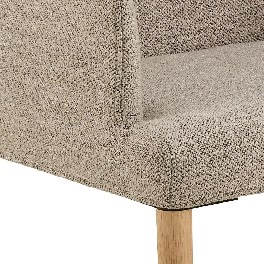 Béžové čalúnené jedálenské kreslo s podrúčkami Zoe – Actona