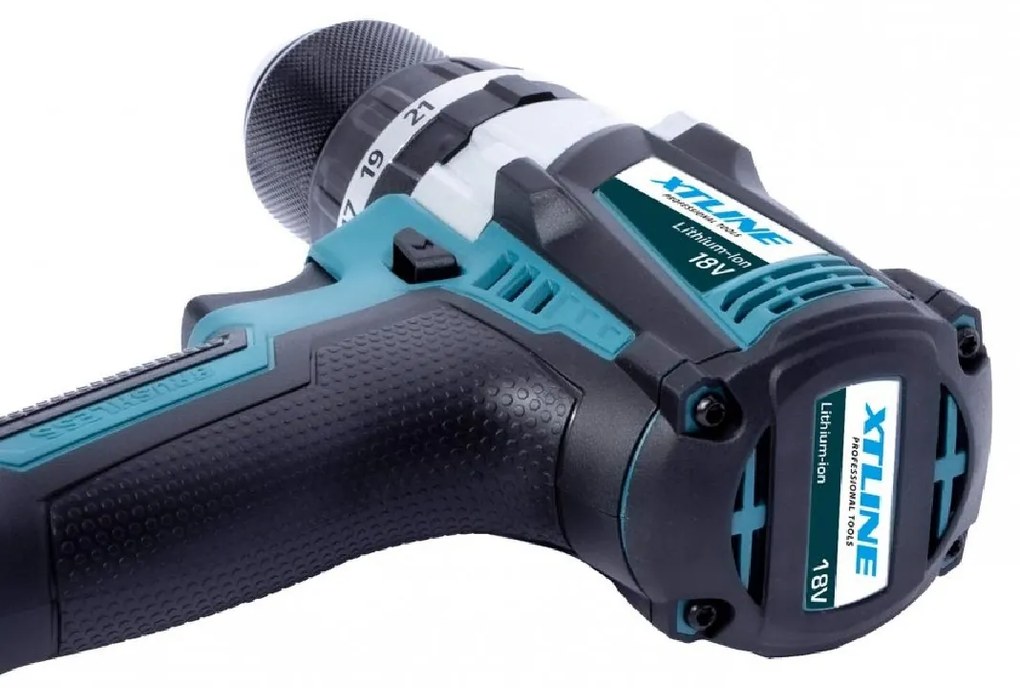 XTline Akumulátorová príklepová vŕtačka 18 V s 2 batériami a kufríkom