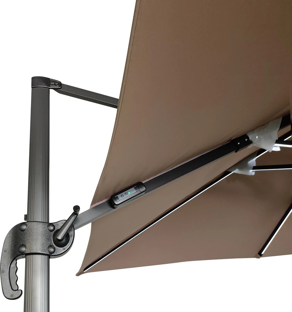 Záhradný slnečník Houseland Vexon s LED osvetlením 300x300 cm svetlohnedý