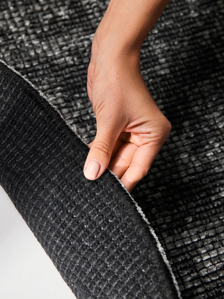 Kusový koberec Brilliance Prisma 106310 Silver Grey z kolekcie Elle kruh, 200x200 (priemer) kruh, šedá, obývacia izba, ELLE Decoration