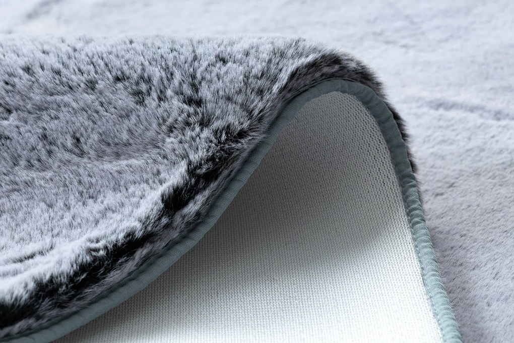 Moderný prateľný koberec LAPIN Shaggy, čierny/ slonová kosť