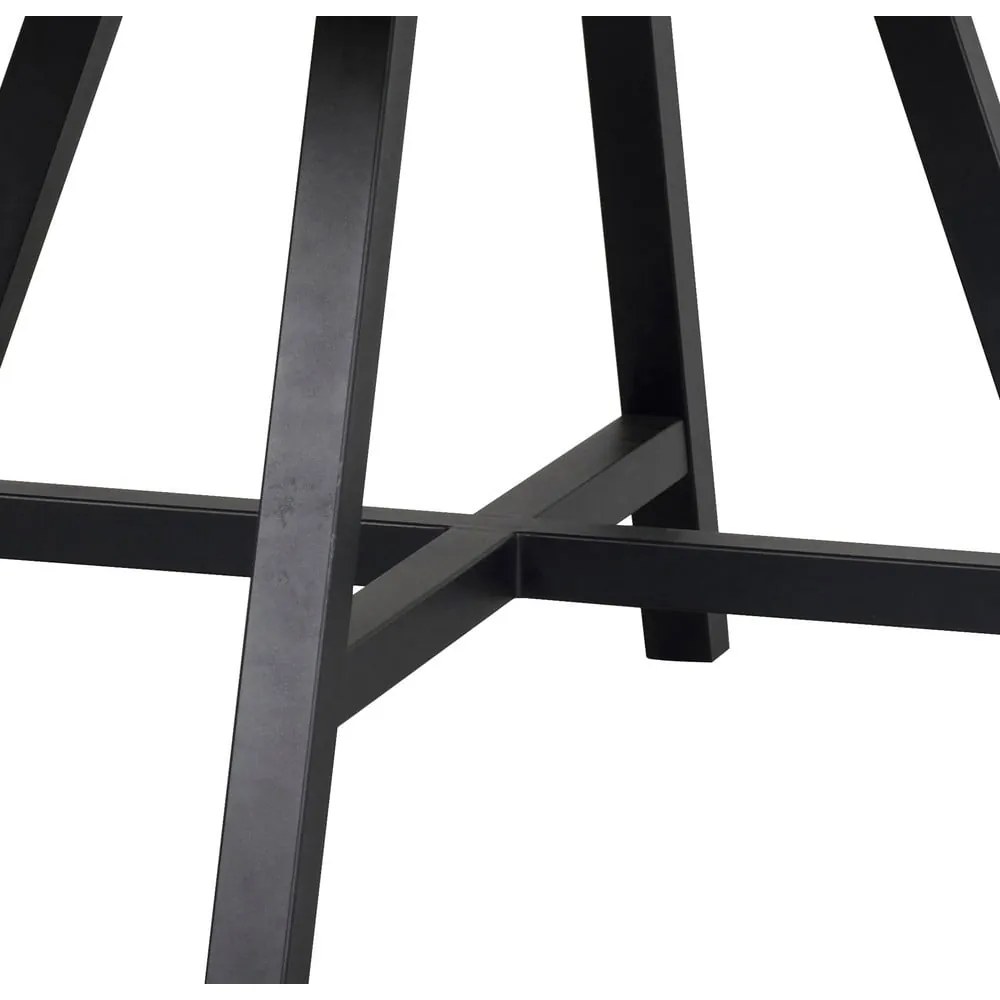 Okrúhly jedálenský stôl s doskou z dubového dreva 150x150 cm Carradale - Rowico