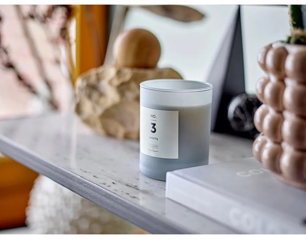 Vonná sviečka doba horenia 50 h No. 3 Santal Fig – ILLUME x Bloomingville