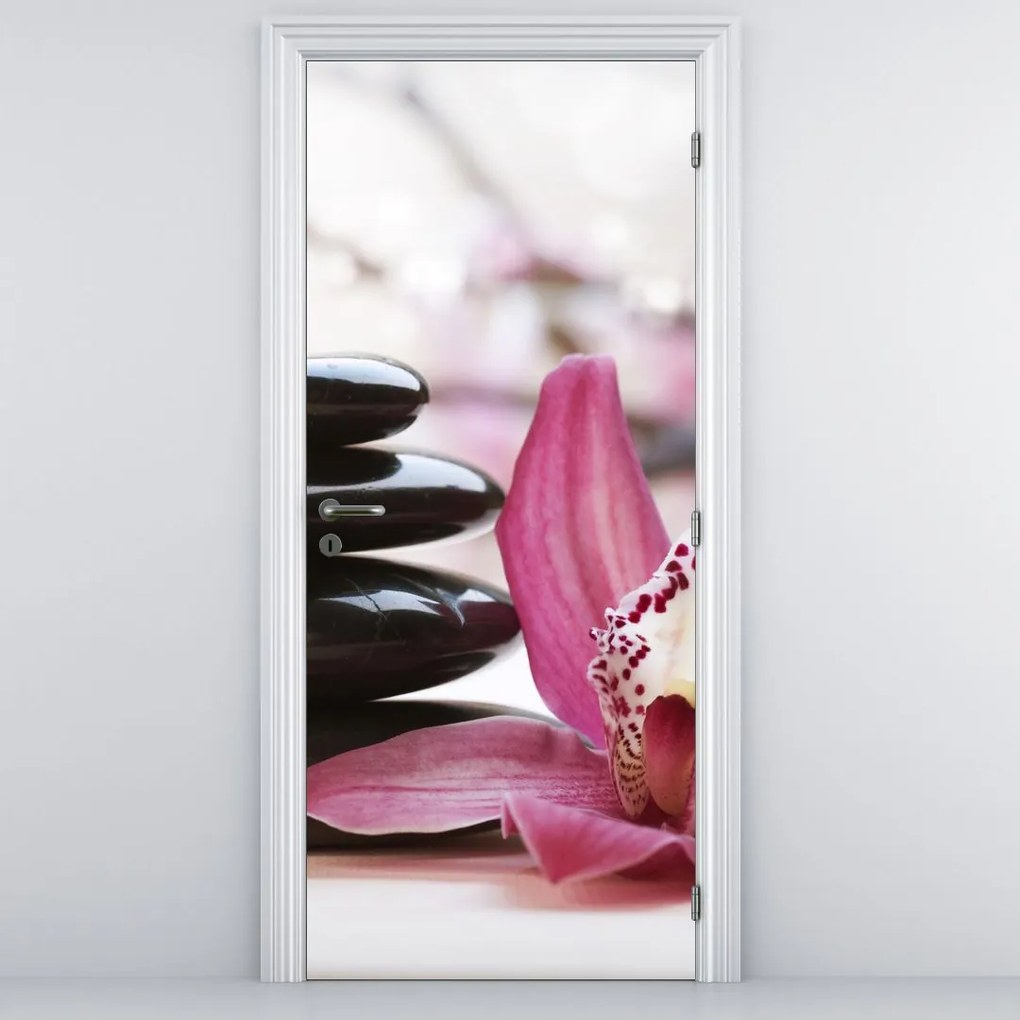 Fototapeta na dvere - Masážne kamene a orchidea (95x205cm)
