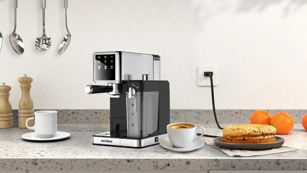 Pákový kávovar s napeňovačom mlieka BestBerg BBCF-2032 / 1350 W / 1,2 l / 20 bar / strieborná/čierna