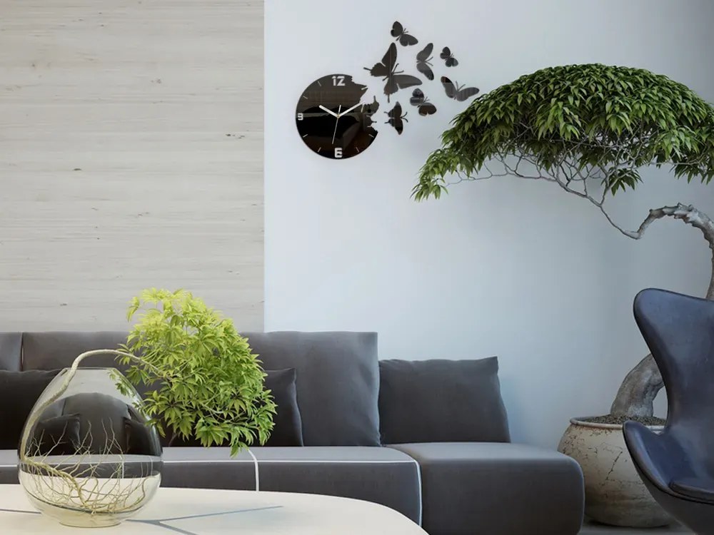 Nástěnné samolepící hodiny Motýl 28 cm černé