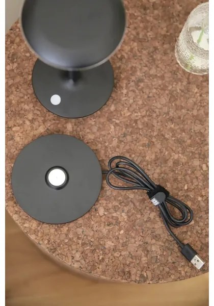 Markslöjd 108918-LED Stm. nab. lampa PETIT 2W/1800mAh 2200/2700/3000K IP44 čierna