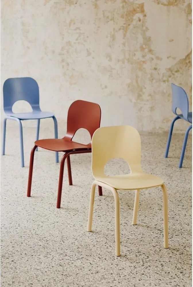 Červená jedálenská stolička Atto – noo.ma