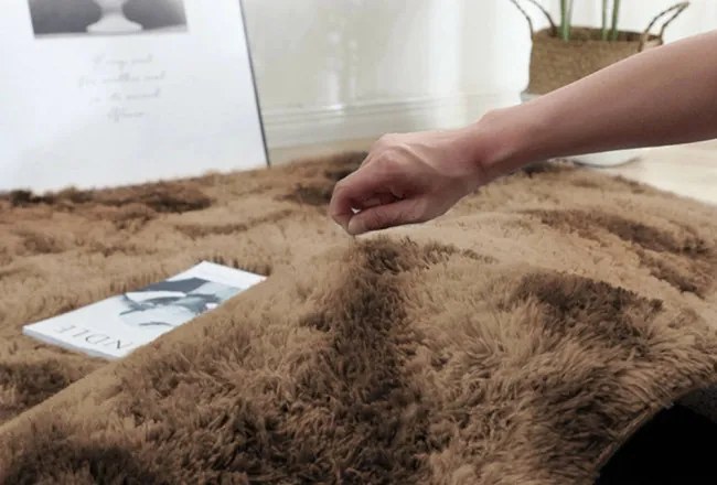 Protišmykový koberec SHAGGY ombré, hnedý kruh